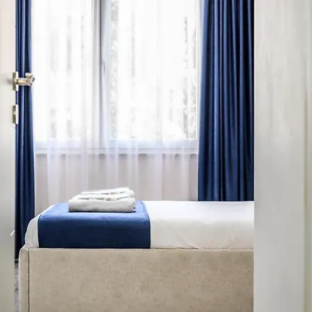 דירה Miku Apartment-modernly Designed Downtown טיראנה