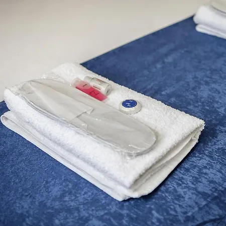 Miku Apartment-modernly Designed Downtown דירה *