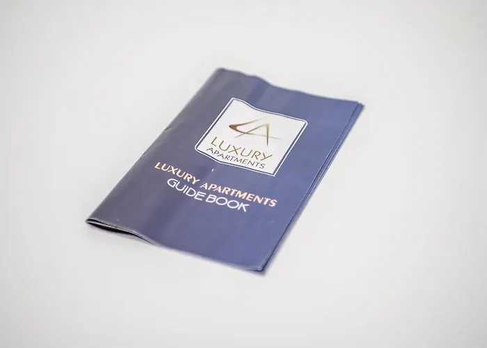 Διαμέρισμα Miku Apartment-modernly Designed Downtown Τίρανα