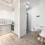 Apartmán Miku Apartment-modernly Designed Downtown