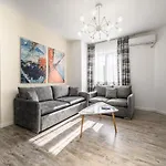 Miku Apartment-modernly Designed Downtown Apartmán Tirana