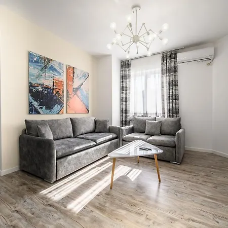 Miku Apartment-modernly Designed Downtown Apartamento Tirana