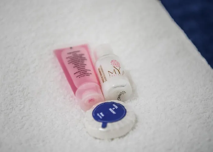 Miku Apartment-modernly Designed Downtown شقة تيرانا