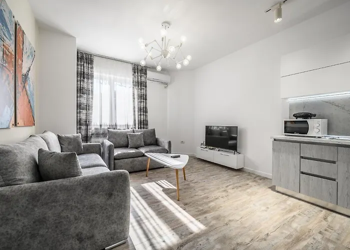 Miku Apartment-modernly Designed Downtown 地拉那