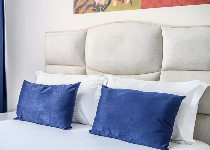 Miku Apartment-modernly Designed Downtown شقة *